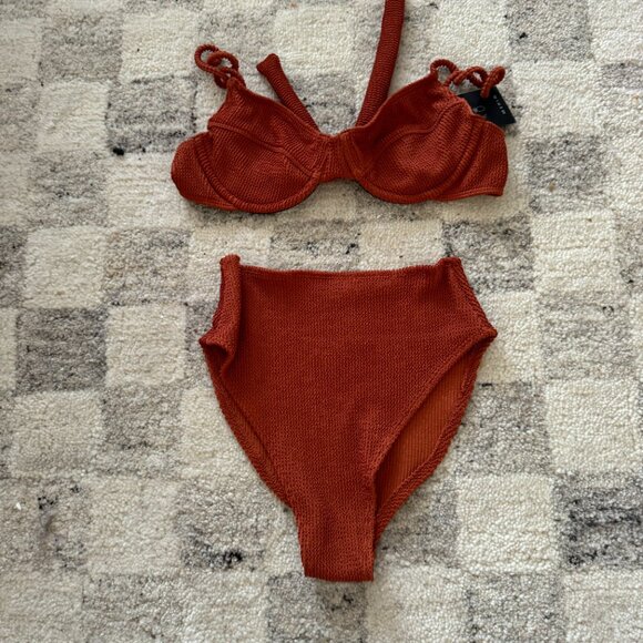 NWT Skatie Kate Bikini Top Cinnamon CRINKLE - Picture 2 of 3